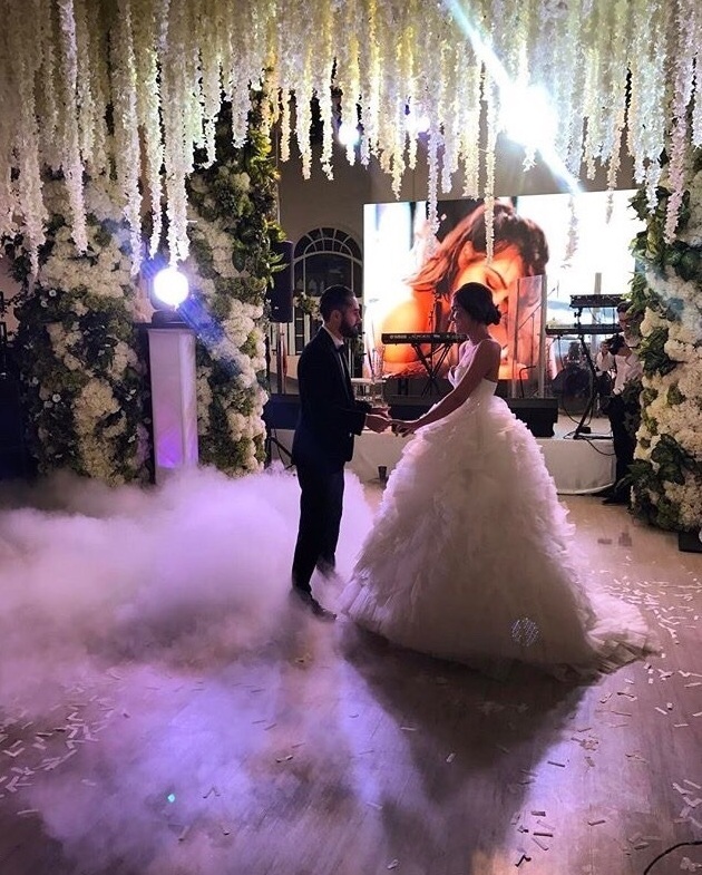 luxury luxurious, beautiful, white flowers and goals