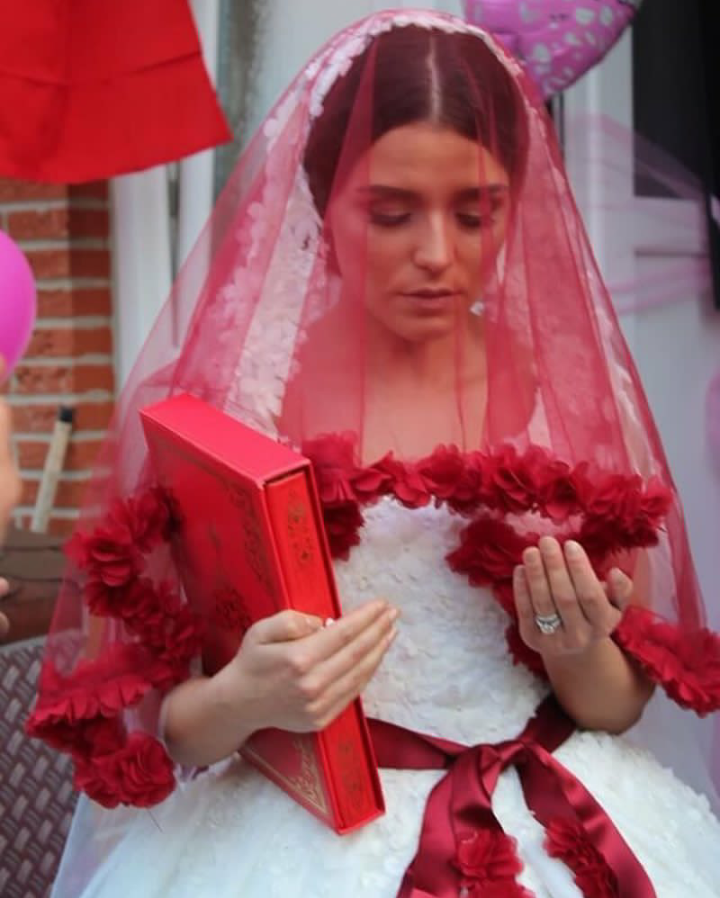 love, religion, mariage and red