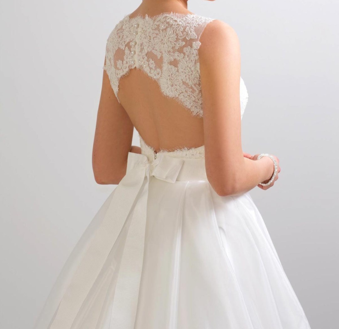 wedding dress