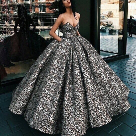 black and white, beautiful, bw and fashion