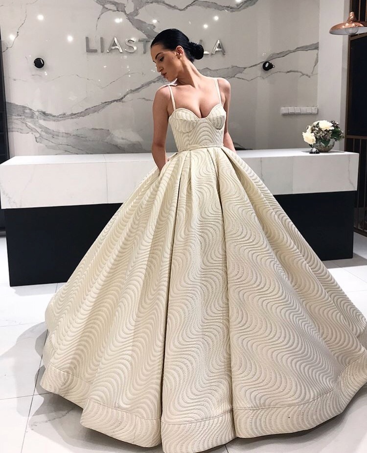 prom dress, wedding dress, Prom and evening gown