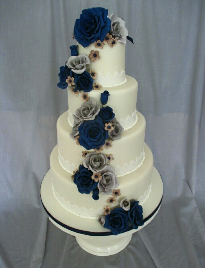 delicious, theme, roses and cake
