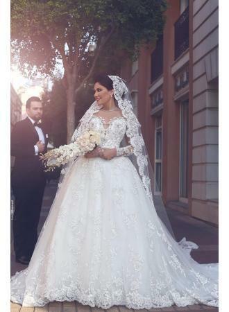 tulle, lace-appliques and long-sleeves