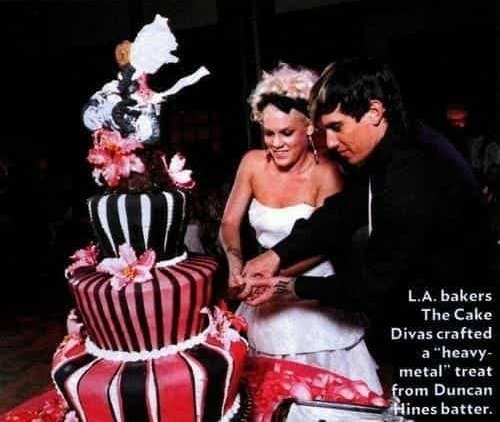 alecia beth moore, carey hart and love