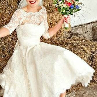 lace wedding dress, half sleeves and vintage wedding dress