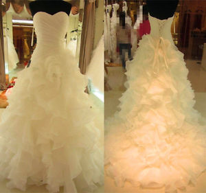 bridal dress and en