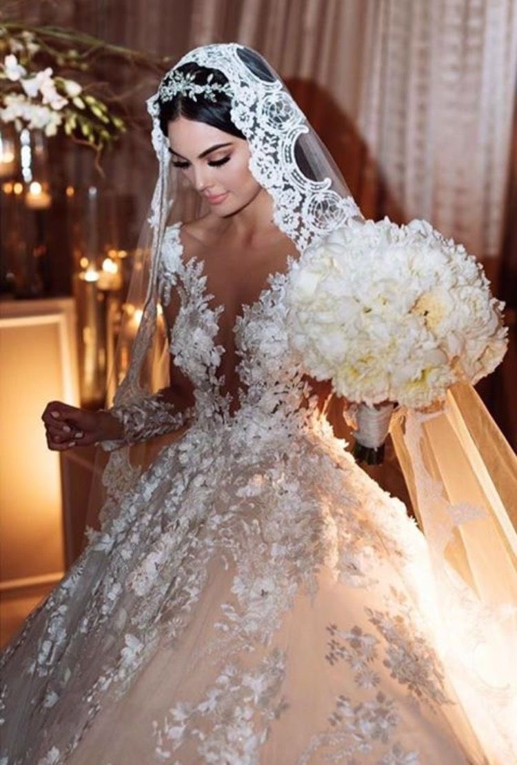 married, arabian, veil and bouquet