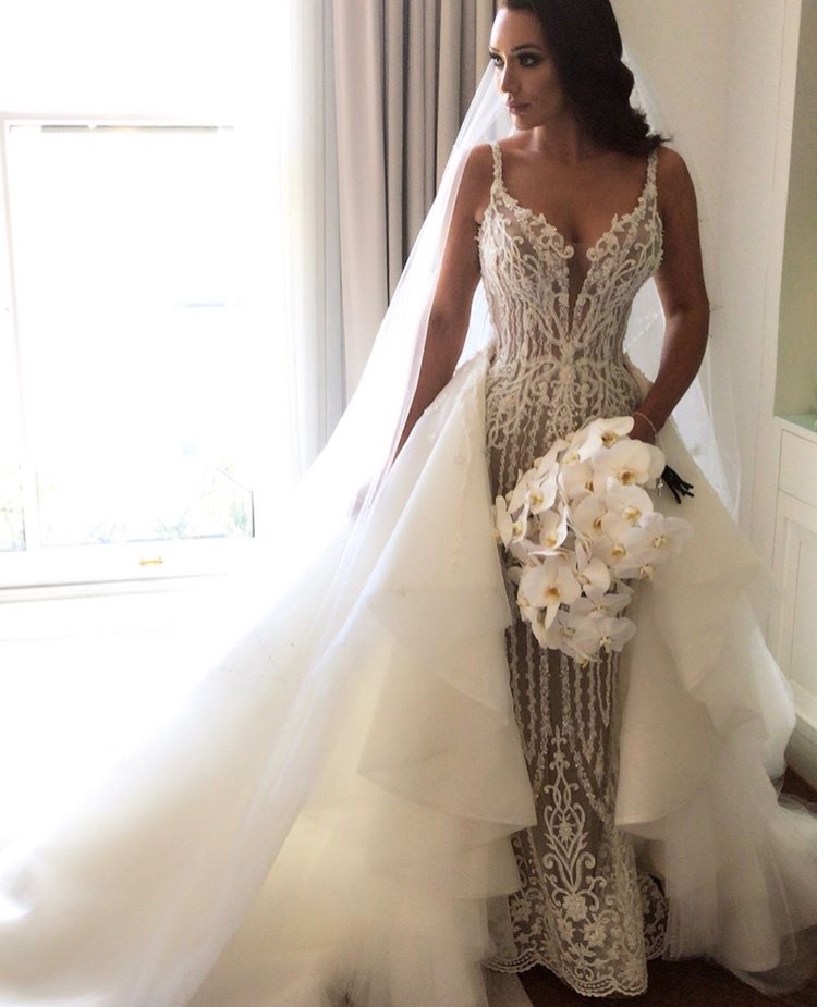 tule, goals, couple and orchids