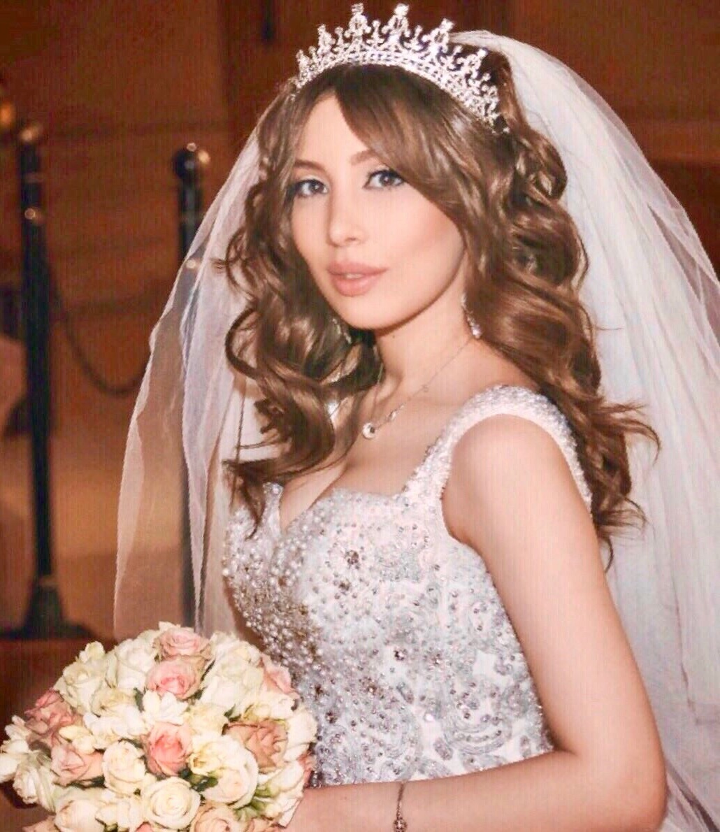 WeddingHair, bride, bridaldress and makeup