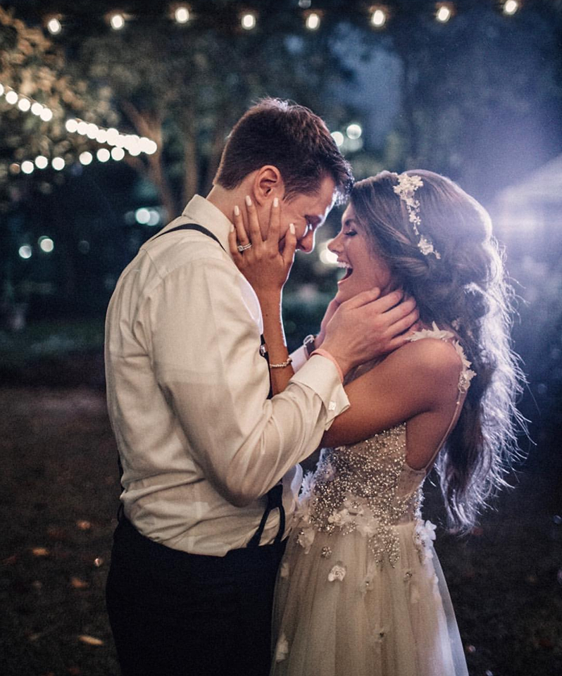 brunette, married, mr&mrs and smile