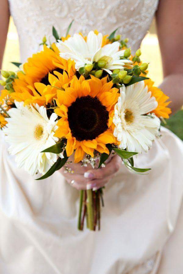 flowers, boucquet, sunflowers and wedding goals