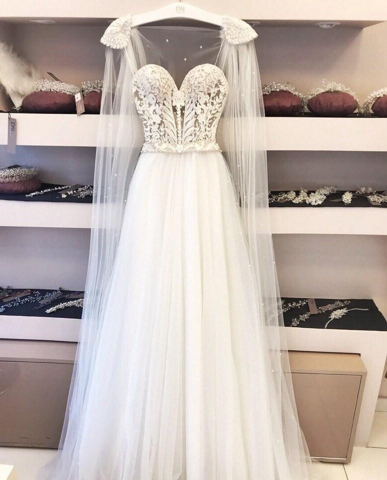 perfect, simple, bridesmaids and ceremony