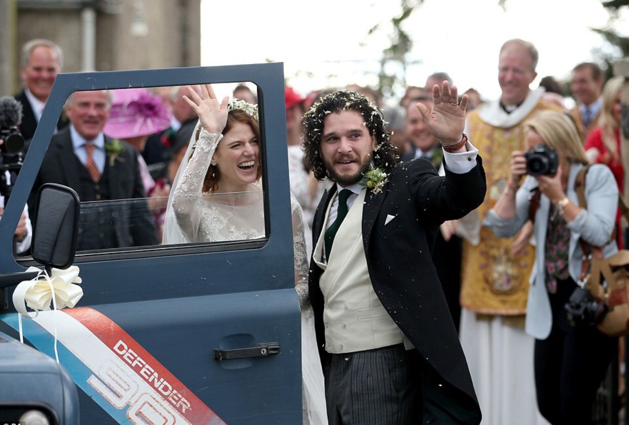 couple, rose leslie, jon snow and royal wedding