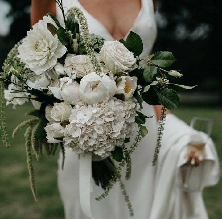 wedding bouqet, flowers and bridal