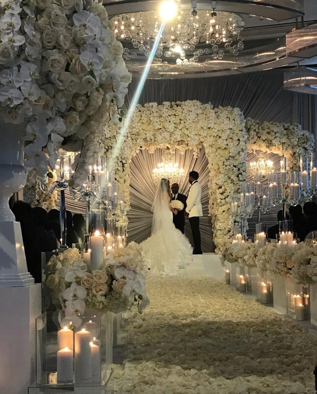perfect, Queen, rose petals and flowers