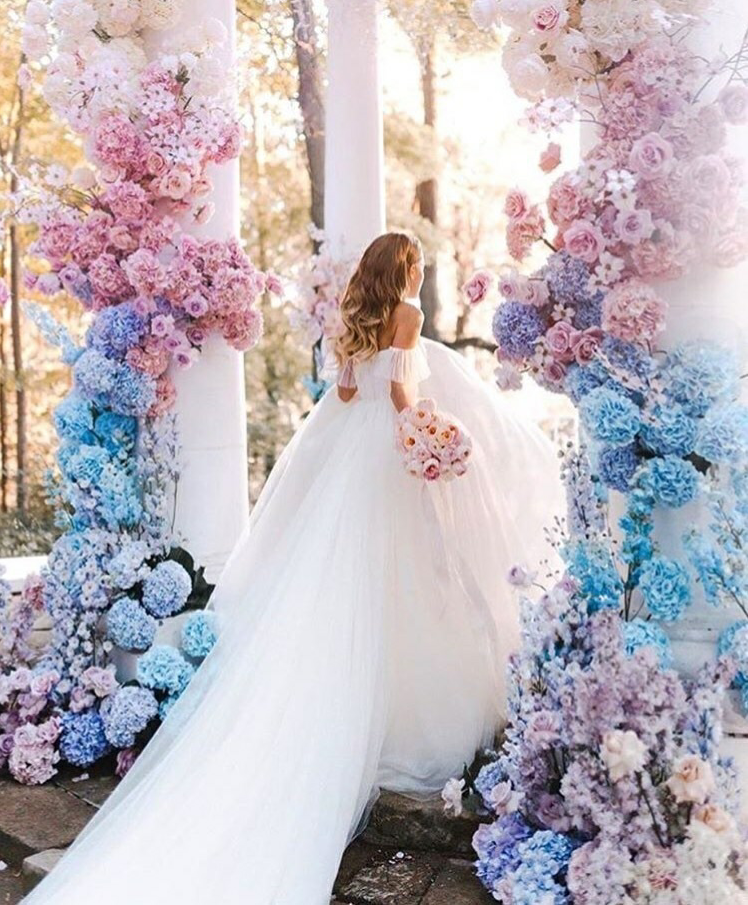 inspiration, instagram, weddingdress and perfectdreamsday