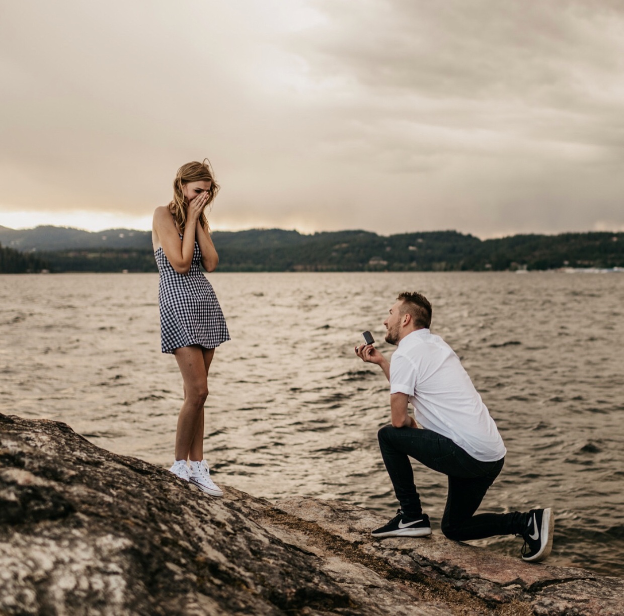 crying, boyfriend, girlfriend and couple