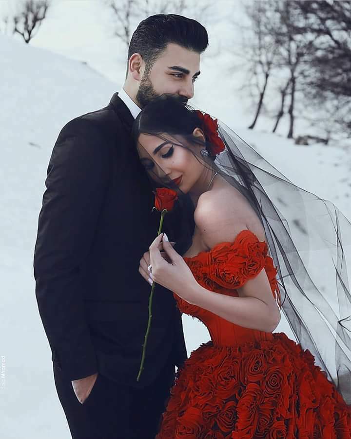 wedding goals, bride, groom and red dresses