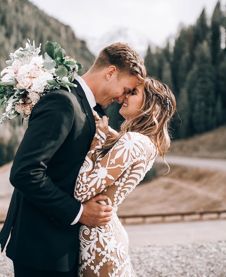 wife, moments, kiss and husband
