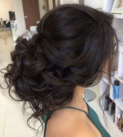 curlyhair, lowbun and curls