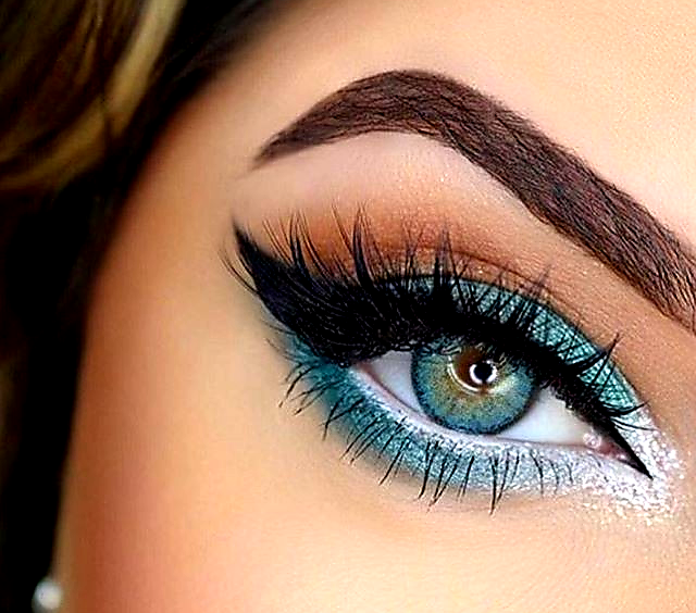 make up, eyeliner, blue eyes and do it yourself