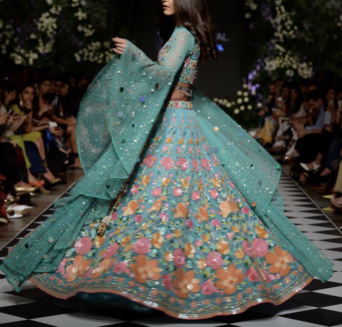 pakistan, india, saree and arabic