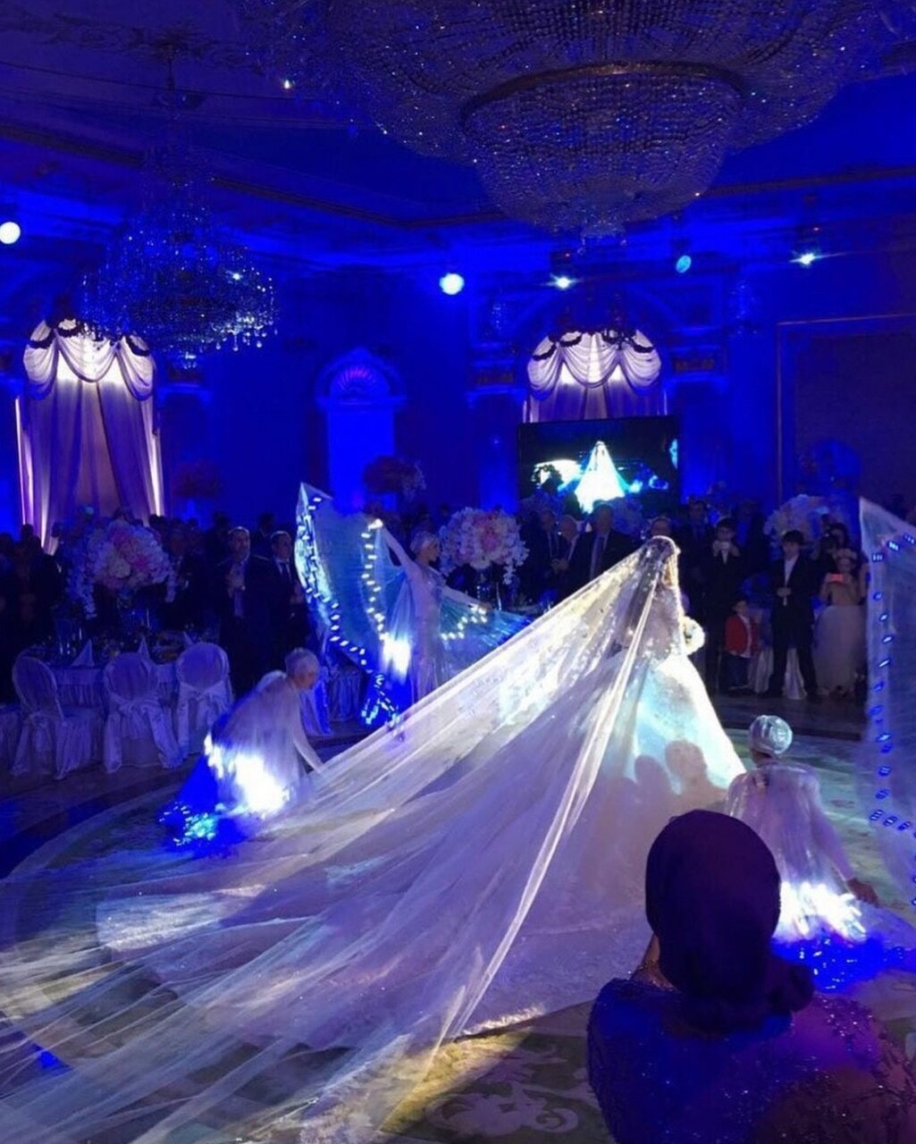bride, glamour, weddingdress and princess