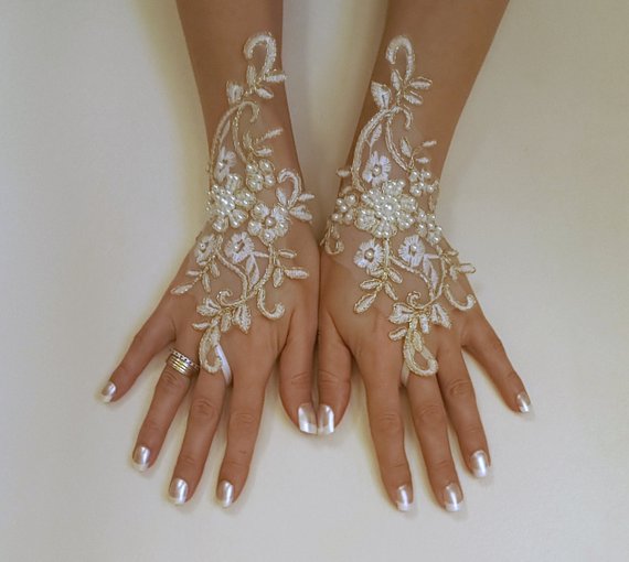 wedding trend, etsy, goth burlesque glove and etsypromoteam
