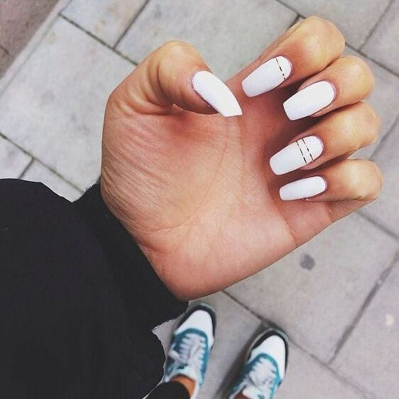 christmasnails, makeuptrend, nails and beauty