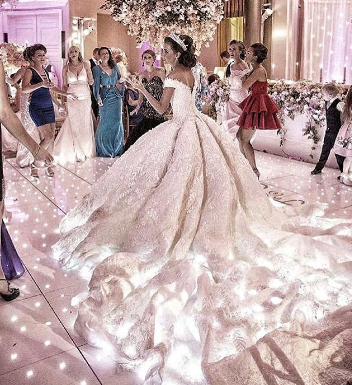 weddingdress, fairytale, vogue and Couture