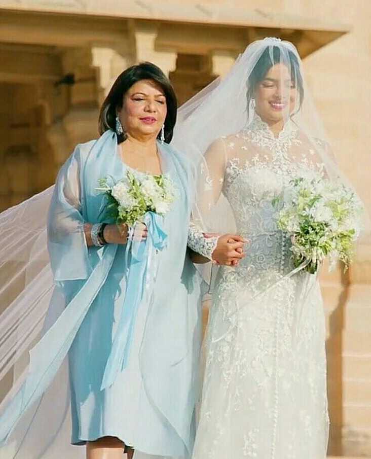 cute, india, priyanka chopra and romantic