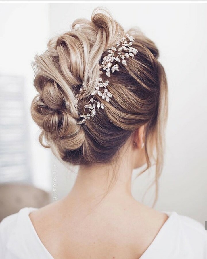 hairstyle and hair
