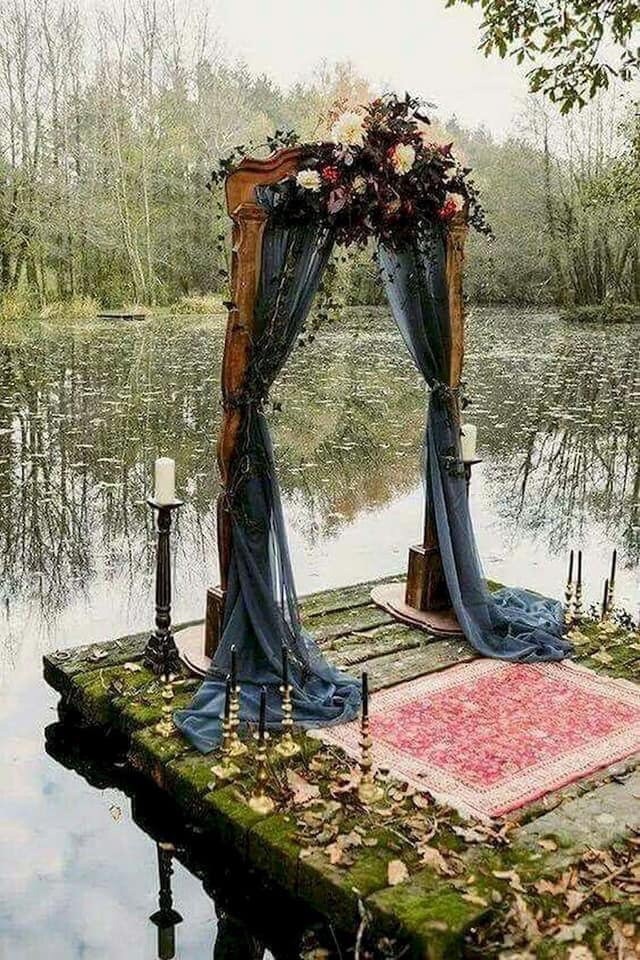 lake, reception, arch and floral
