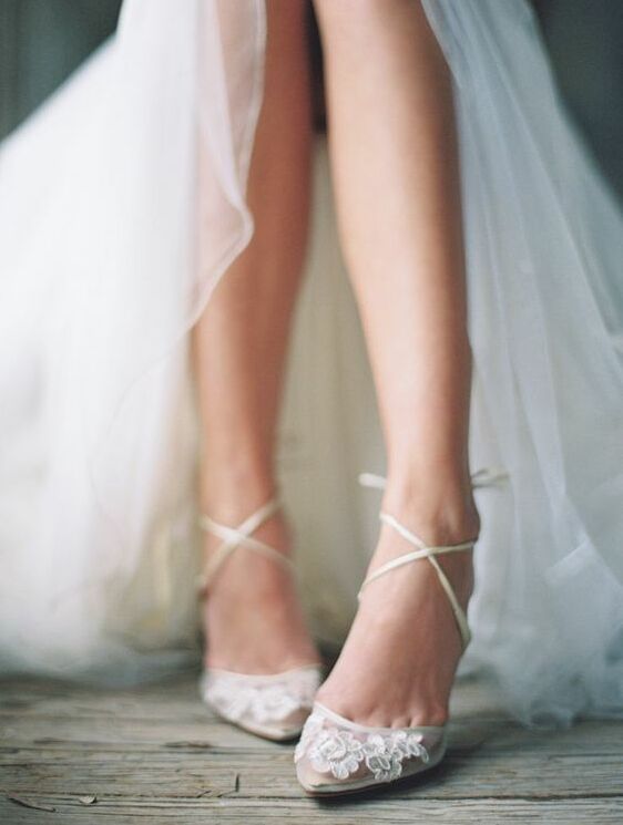 bridal shoes and wedding shoes