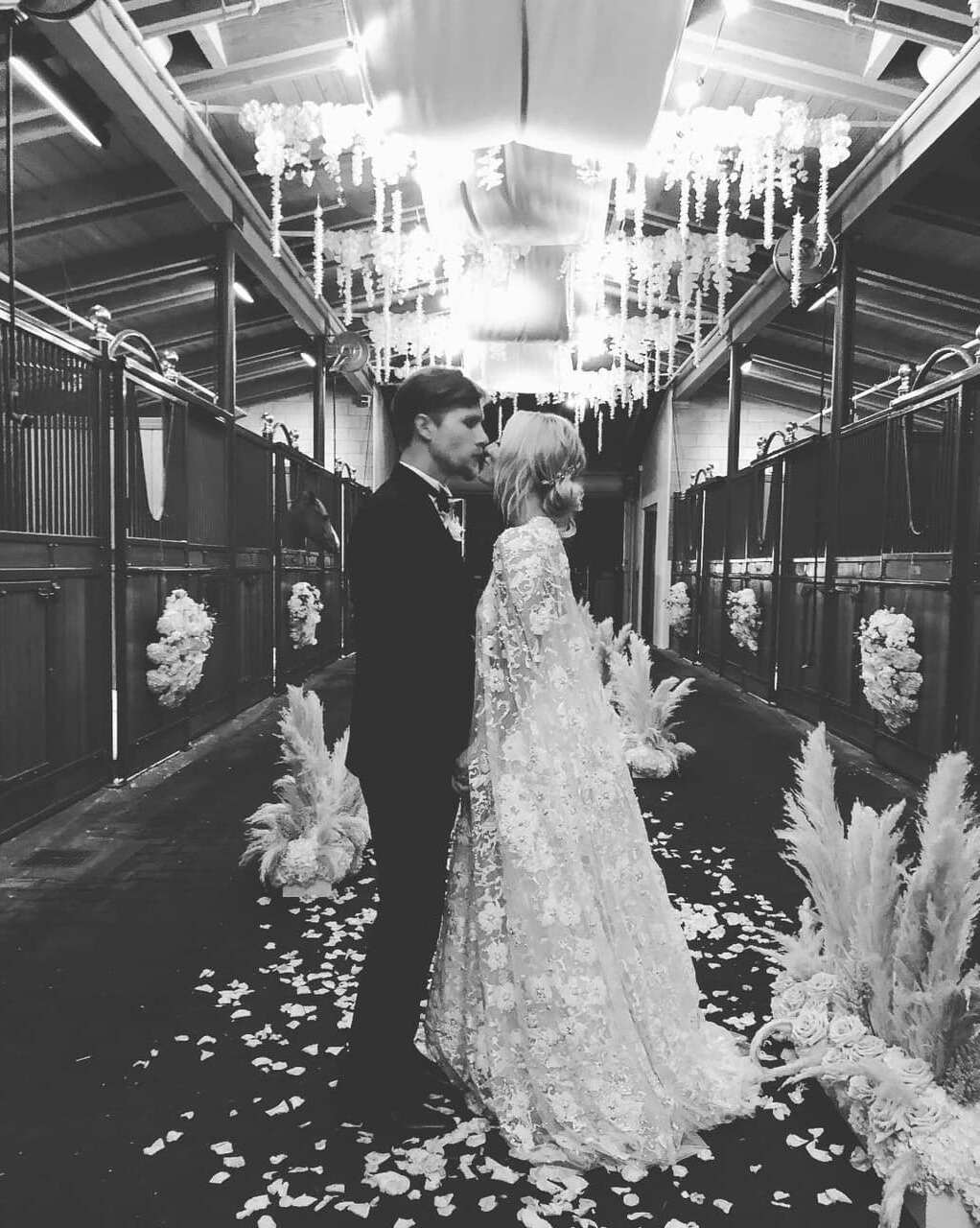 bride, love, wedding dress and kaley cuoco