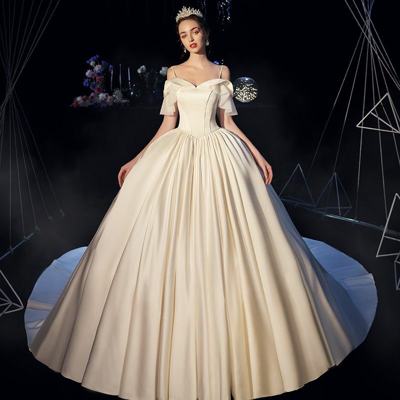 simple wedding dress, bride, bridal gown and bridal