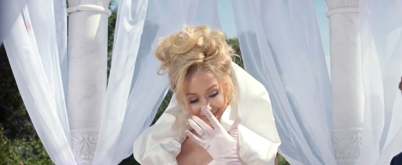 ms, started, iggy azalea and white
