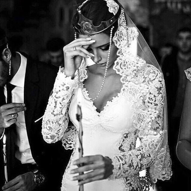wedding crown, black and white, the orthodox and woman