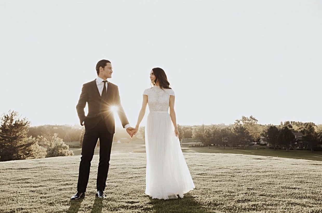 wife, wedding photography, wedding dress and beautiful