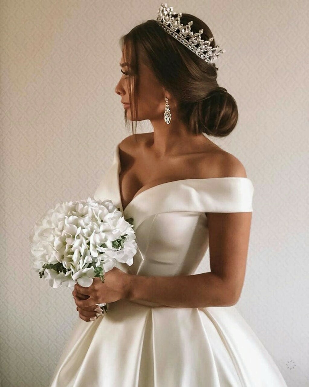 wedding dress, follow me, flowers and hairstyles