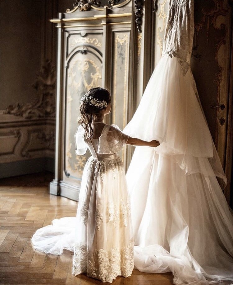 family, fashion, ivory and elegance