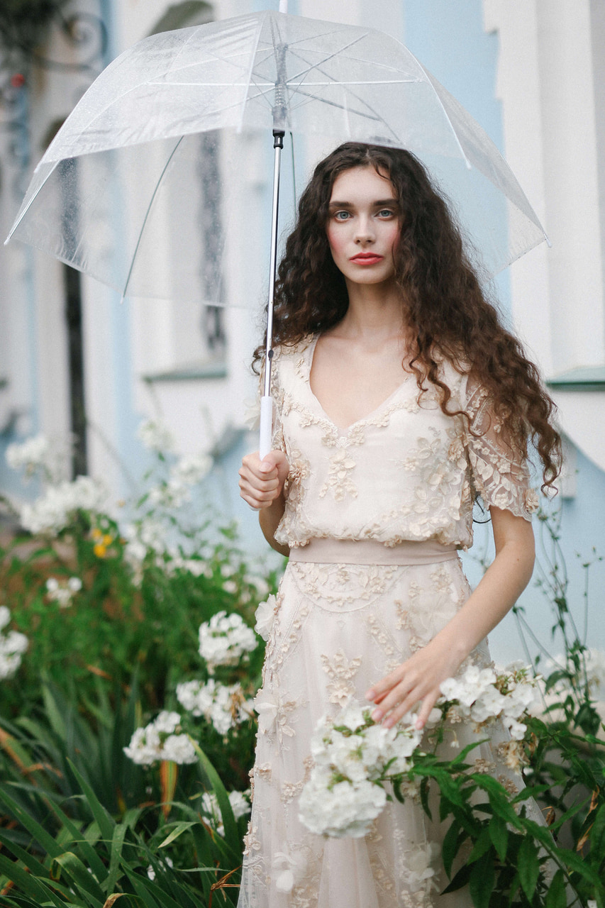 lace, glamour, gowns and princess