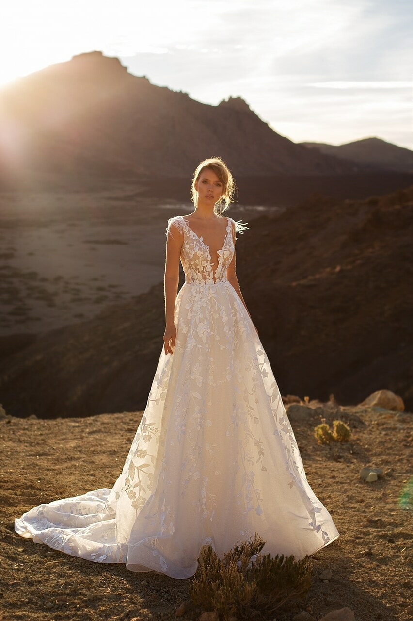 wedding dress, bridal, gown and dress