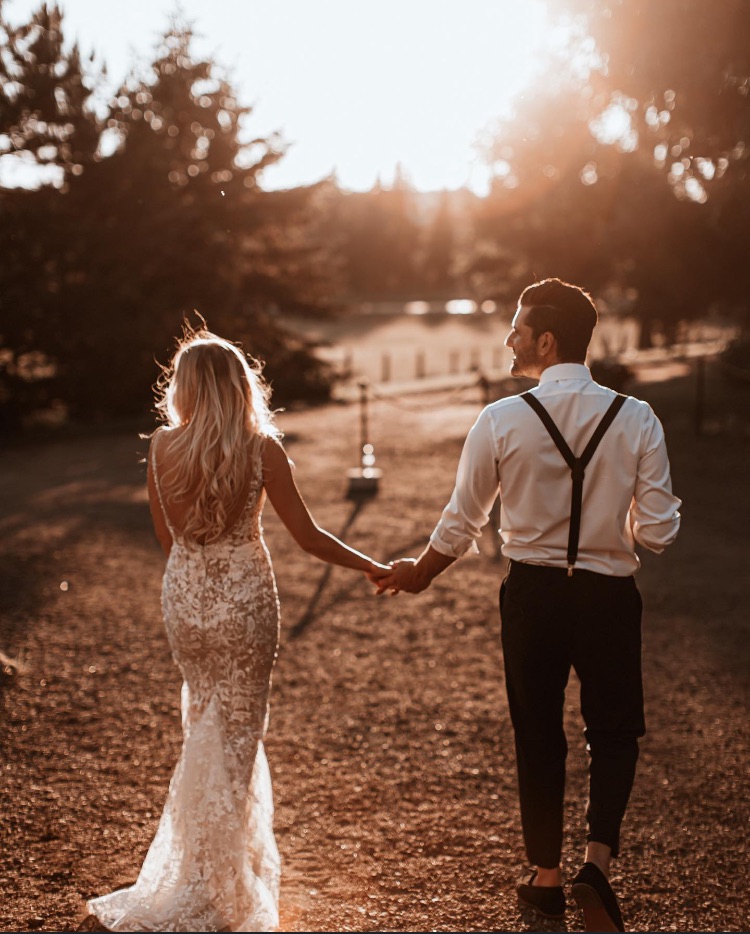 groom, bride, beautiful and wedding dress
