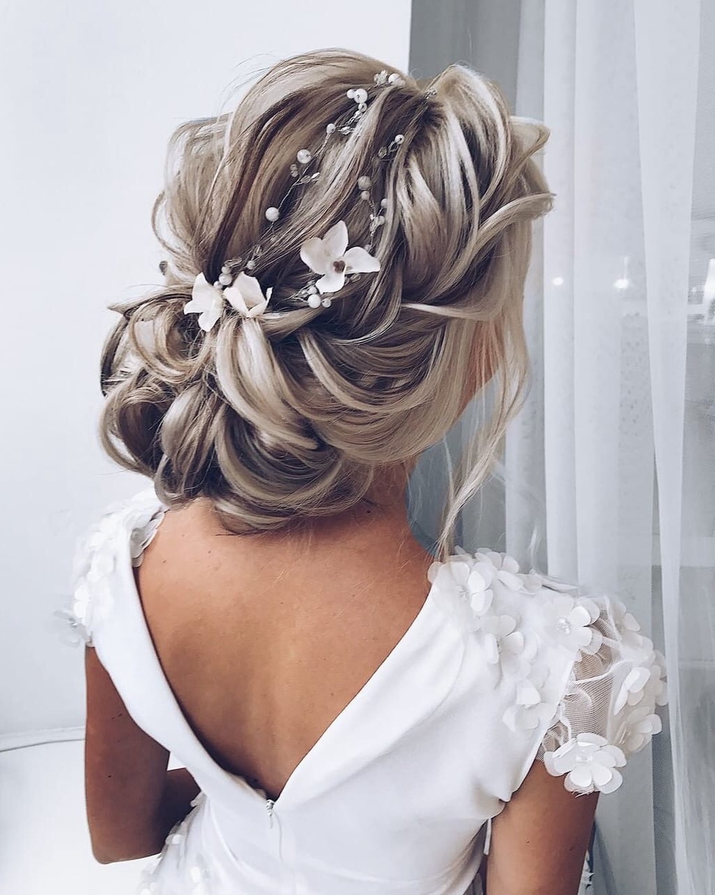 makeup, blonde, girl and hair