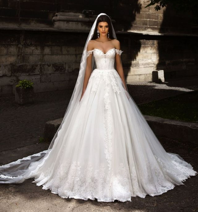 wedding dress stunning and beautiful