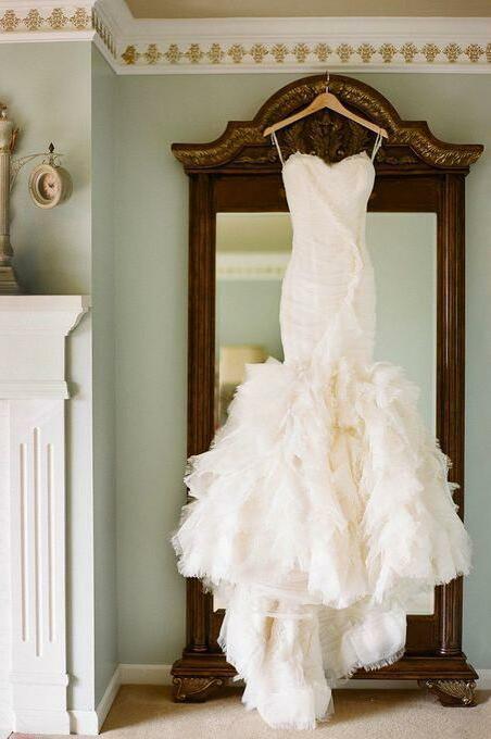 off white wedding dresses, wedding dresses, sweetheart and mermaid
