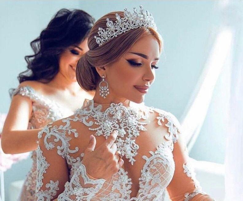 style, dream wedding, crown and dress