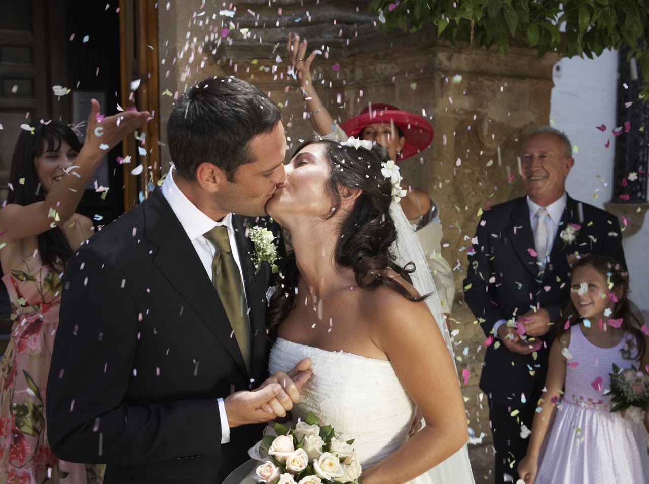 couple couples, love kiss kisses hug hugs, حب عشق غرام and عناقك عناق