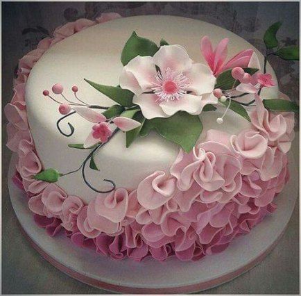 flowers, buttercream and icing